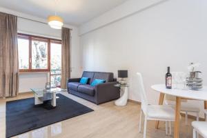 St Peter apartment with Garage