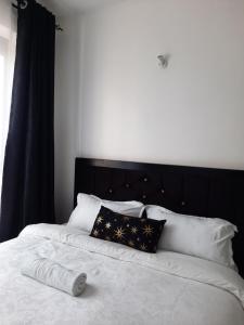 Cozy modern one bedroom