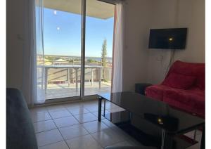 SP020-B002 Appartement 2 pièces Saint Pierre la Mer