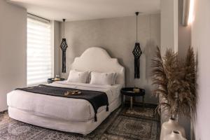 Double Suite Side Sea View with Private Pool room in Blue Carpet Luxury Suites
