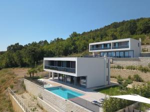 Noble Opatija Riviera Villas by Irundo