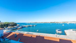 Apartment Blu with sea view