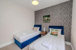 Beautiful 2 Bedroom Flat with Sea View RF5