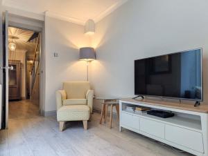 Rock Gardens - by Brighton Holiday Lets