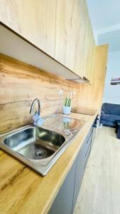 Prime Location Cozy Apartment near Pazari i ri