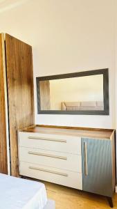 Prime Location Cozy Apartment near Pazari i ri