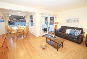 Rivers Edge Penthouse