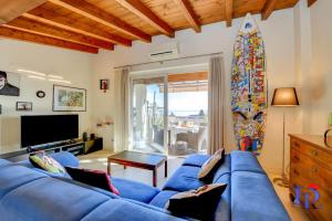 Surfing on the Lake DesenzanoLoft Official Partner Homes & Villas by Marriott Bonvoy