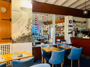 Hotels Hotel de la Plage : photos des chambres