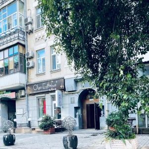 Люкс просторі апартаменти на Львівській площі