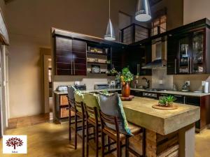 Zebula Golf and Wildlife Estate - Africa Breathing Pax 8 - Moi Signature Exclusive Villa