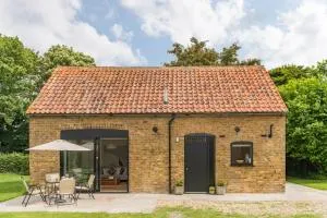 The Old Barn - 桑德维奇