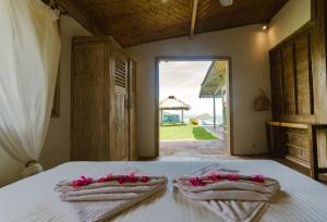 Villa Joglo Areguling for 2-4 Pax