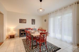 Maisons de vacances La Marniere, Maison avec jardin , 6 V, Parking : photos des chambres