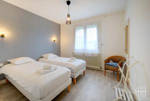 Maisons de vacances La Marniere, Maison avec jardin , 6 V, Parking : photos des chambres