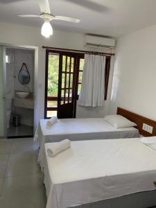 AP06 Espaçoso a 3 Minutos a Pé da Praia de Taperapuã, Acomoda até 8 Pessoas!