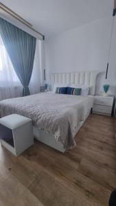 Cozy Modern Apartament