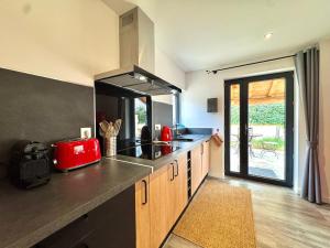 Le Pigeonnier dantan à Beaucaire,Fourques