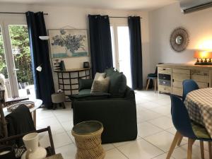 Maisons de vacances Maison 3 chambres, Parking, jardin, climatisation : photos des chambres