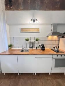 BeautyMadrid by ElenaHost