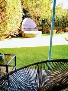 Studio jardin privatif 300m de la plage