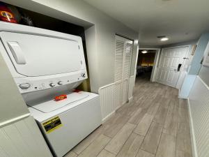 Vacation in Comfort and luxury - 1 BR Direct Oceanfront - Wyndham Ocean Walk Resort 1607