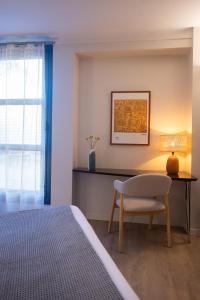 Hôtel les jardins du canal - piscine chauffée - solaire eco responsable - parking - garage - bornes électriques - accueil vélos - kids friendly