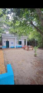 Marari Beach Bamboo Rooms AcroYogaThai