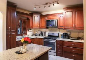 Exquisite Mexican Haven in Dialed-Down Zona Dorada