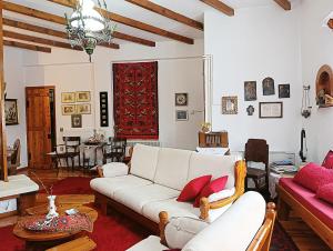 Woodman’s home