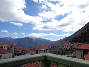 Alonaki Guesthouse