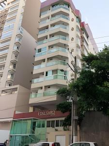 2Quartos • Trabalho • Lazer • Ed. Vineyard | NOMDS