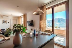 Belsit - by MyHomeInComo