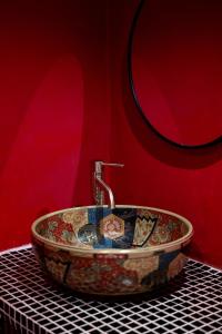Ḥokma Boutique Hotel & Tropical Lounge