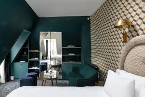 Grand Pigalle Experimental