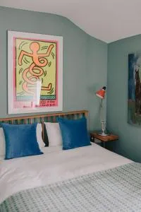 The Pedlars Flat - Sandycroft