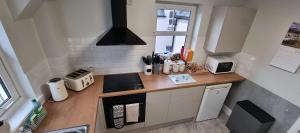 Heart of Inverness-city apartment