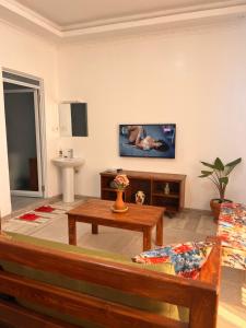 Koselig Studio Apartment with Swimming Pool