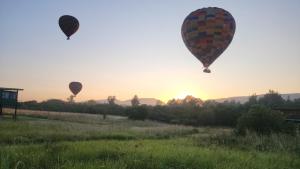 Balloon View Country Cottage