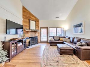 Giant Steps 58 Ski in out