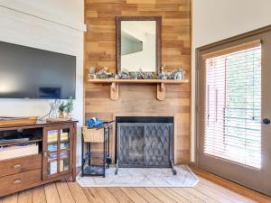 Giant Steps 58 Ski in out