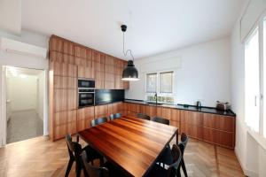 Principe di Piemonte apartment 10m Venice 6 guests