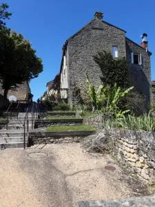 Gîte de Louis - Vue imprenable - centre de Domme - 维特拉克