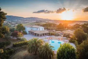 Villa 7 Colori - Exclusive Guesthouse - Montegridolfo