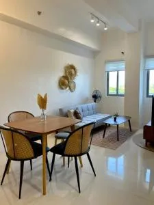 Cozy 1 Bedroom with Sunset View in Balcony - Guimbal