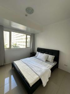 Shore Residences 2 Bedroom Near NAIA Airport and MOA