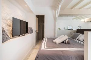 Villas Stunning Seaview White Villa in Beuasoleil with Pool and Garden : photos des chambres
