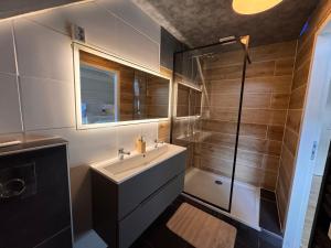 Stylisch Apartments Schanskerhofwith private kitchens - TVCountry - NEXT TO THERMEN BAD NIEUWESCHANS