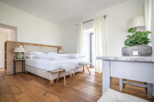 Winzarei Ciringa Stampfer