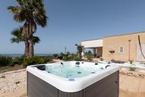 Le Gioie - Villa Macchia Mediterranea - Splendida villa vista mare immersa nel verde